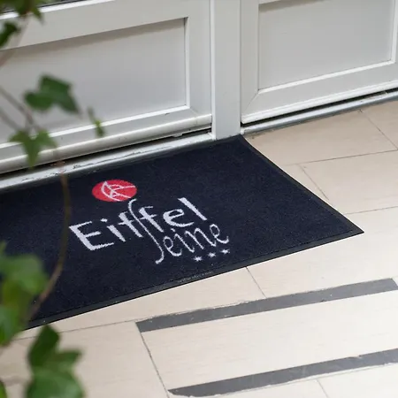 Eiffel Seine Hotel