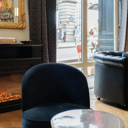 Hotel Eiffel Seine Parigi