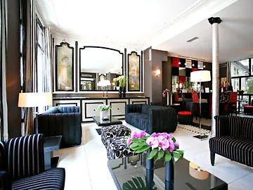 Eiffel Seine 3*
