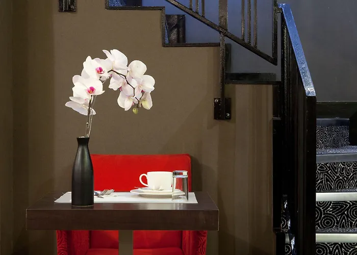 Hotel Eiffel Seine Paříž