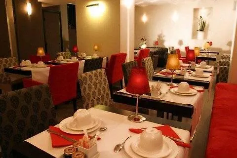 Eiffel Seine Hotel Paris