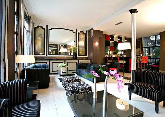 Hotell Eiffel Seine Paris