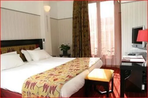 Eiffel Seine 3* Paříž