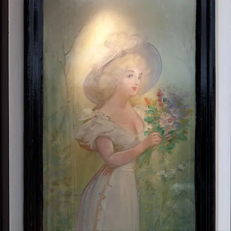 Eiffel Seine Szálloda 3*