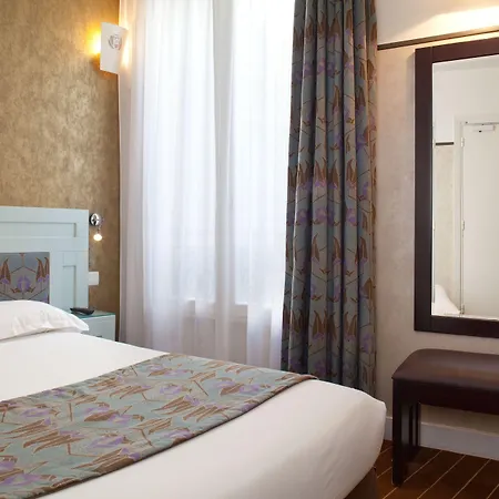 Szálloda Eiffel Seine 3*