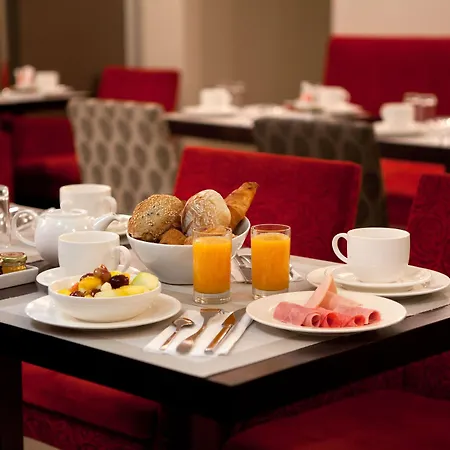 Eiffel Seine Szálloda 3*