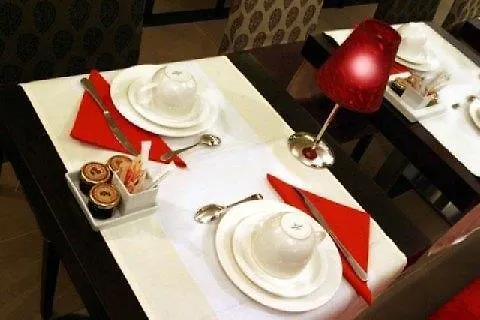 エッフェル セーヌ 3* パリ